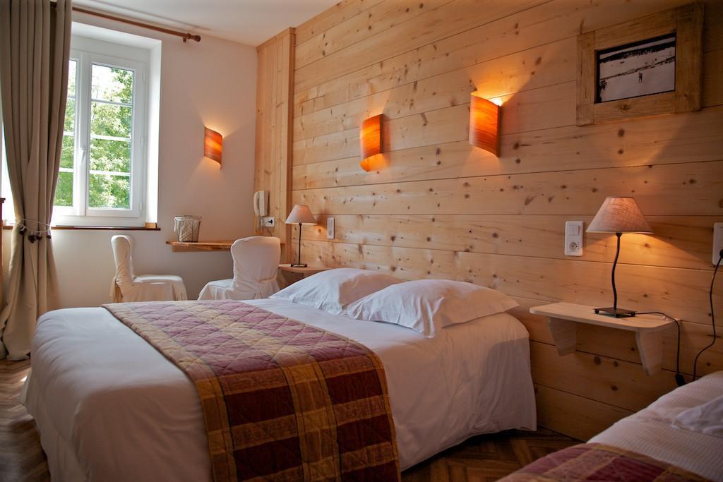 Logis Les Arobiers Hotel Lamoura Exterior photo